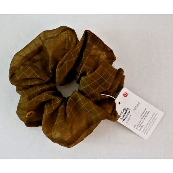 Lululemon W9DOPS-GLSC O/S Gold Spice/Mustard Gold Uplifting Scrunchie *Oversized - Picture 1 of 5